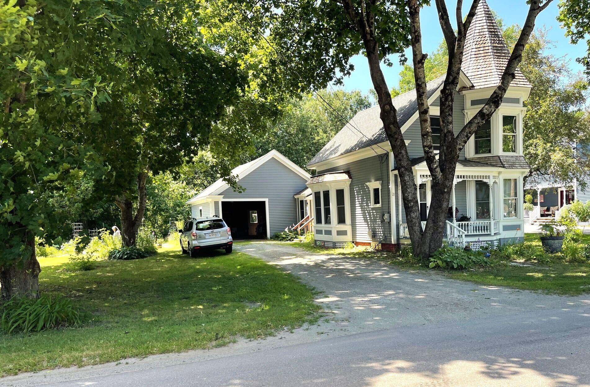 25 Elm Street Newport ME 04953