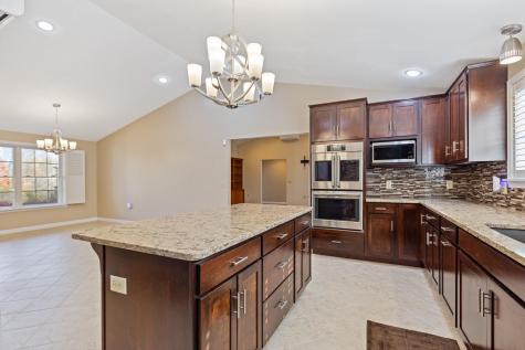 39 Knapp Lane China ME 04358