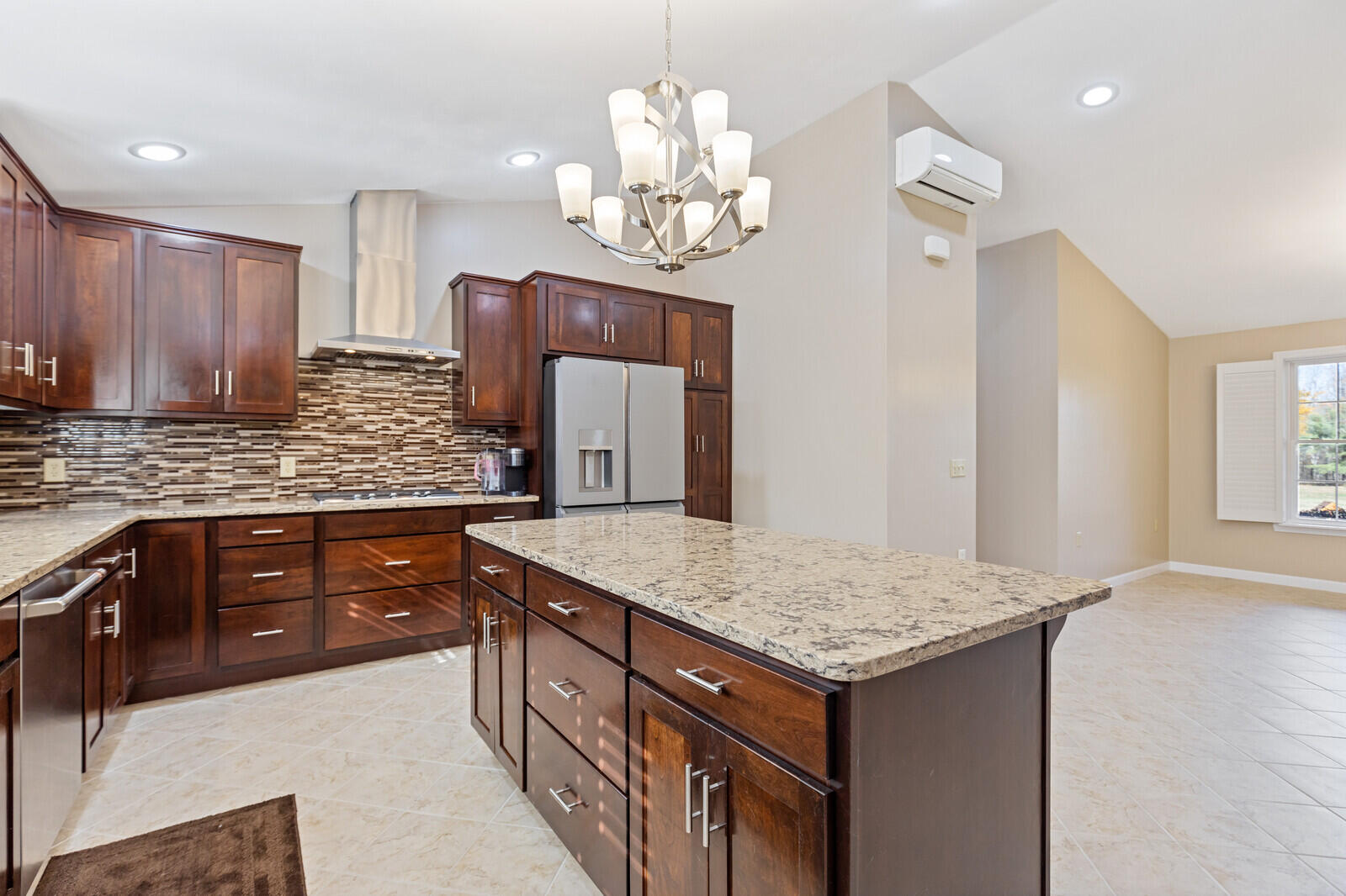 39 Knapp Lane China ME 04358