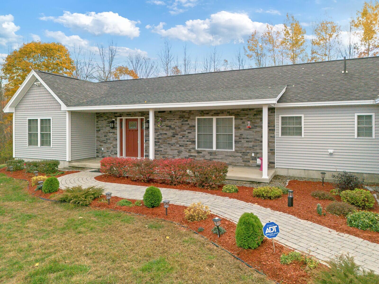 39 Knapp Lane China ME 04358