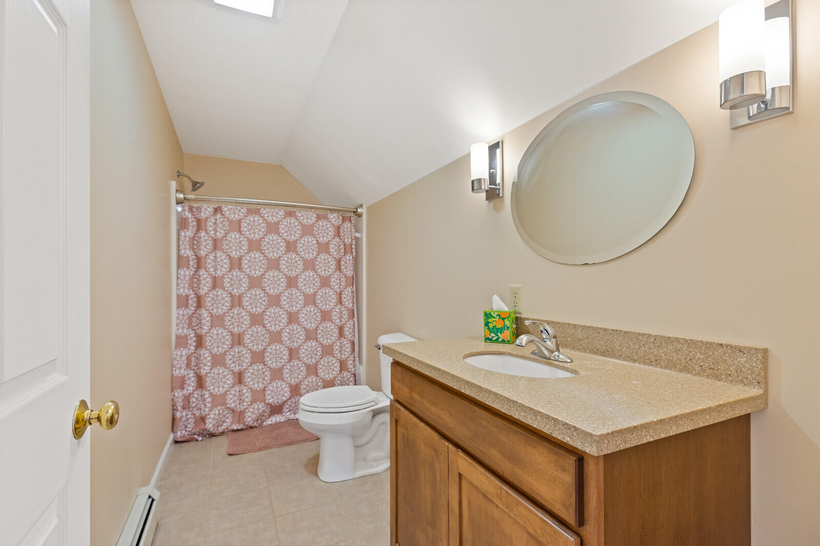 39 Knapp Lane China ME 04358