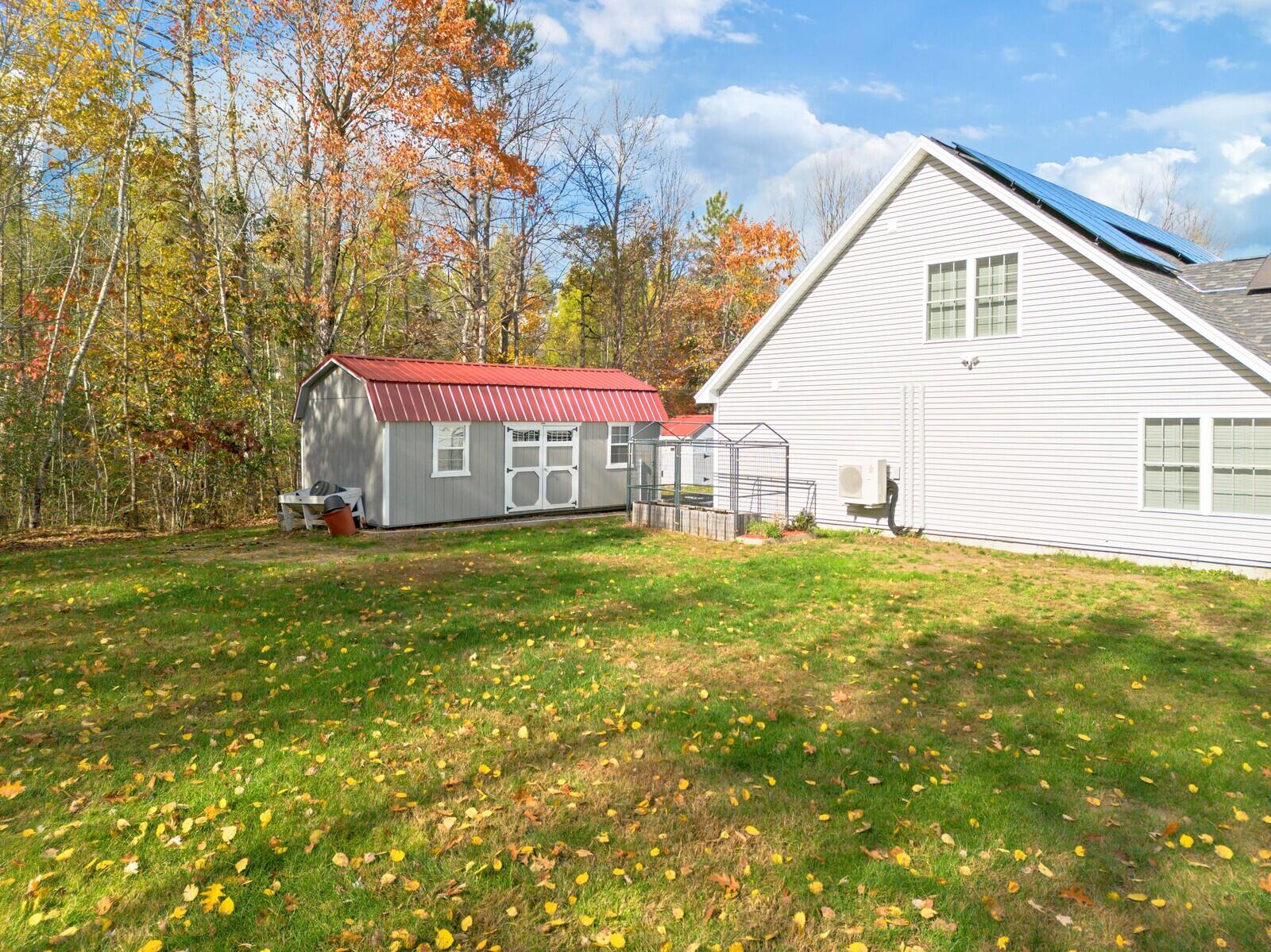 39 Knapp Lane China ME 04358