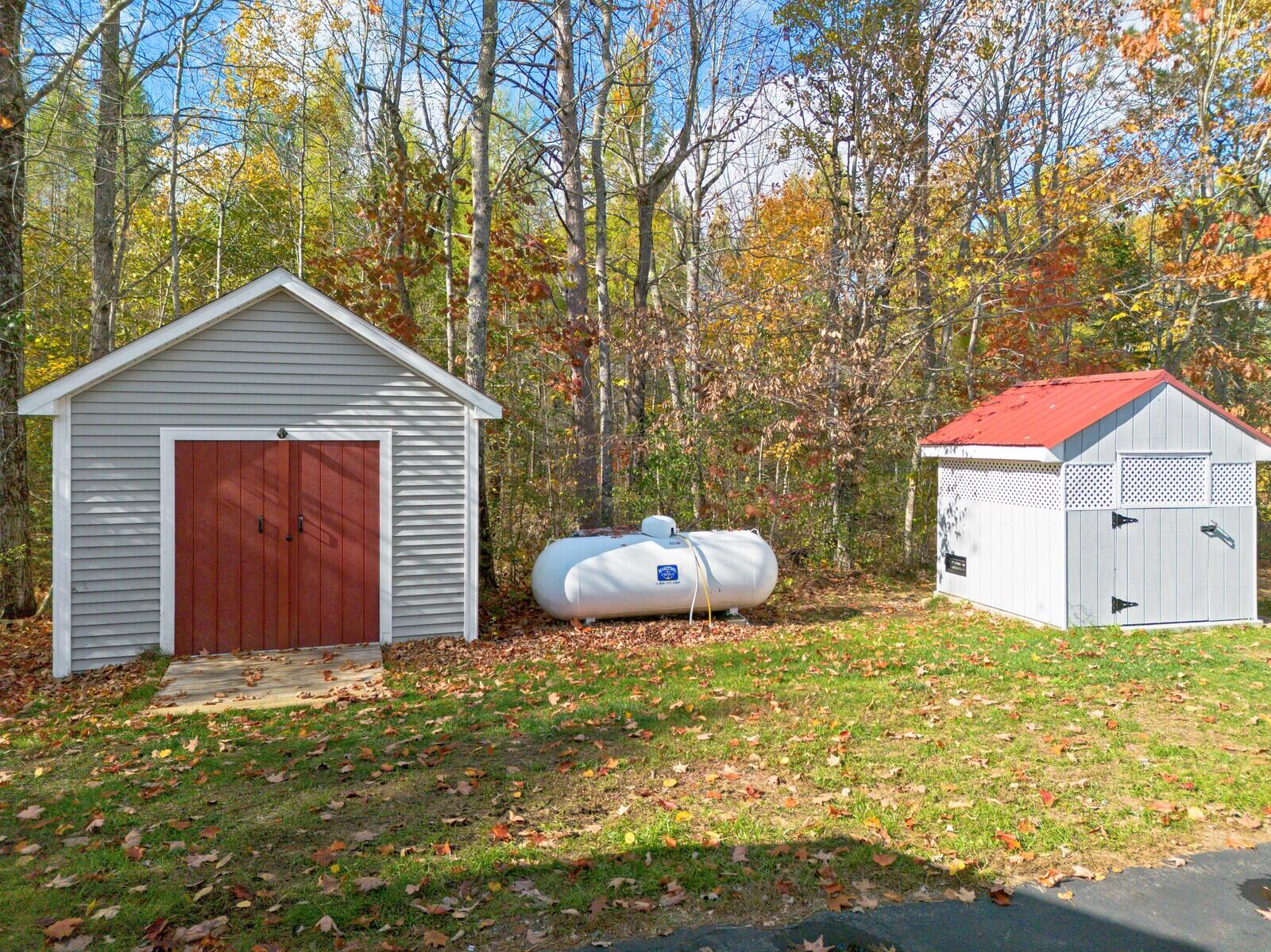 39 Knapp Lane China ME 04358