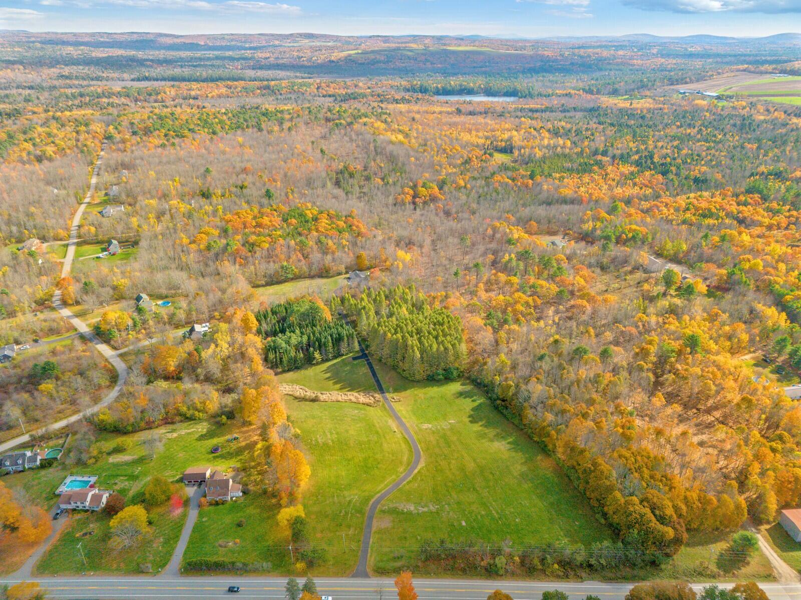 39 Knapp Lane China ME 04358