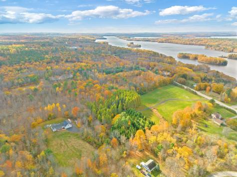 39 Knapp Lane China ME 04358