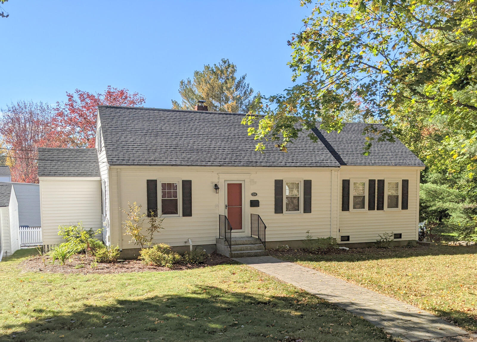 24 Woodmere Road Portland ME 04103