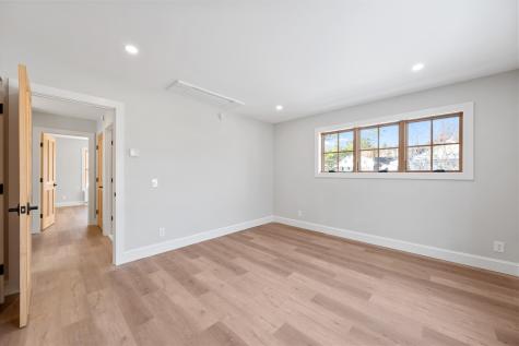 84 Mechanic Street Camden ME 04843