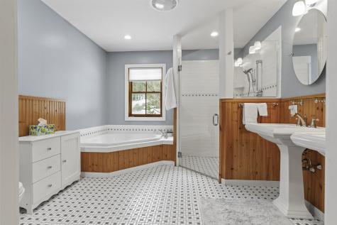 5 Southern Point Road Bristol ME 04564