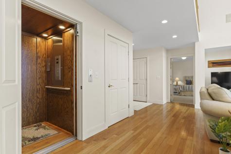 5 Southern Point Road Bristol ME 04564