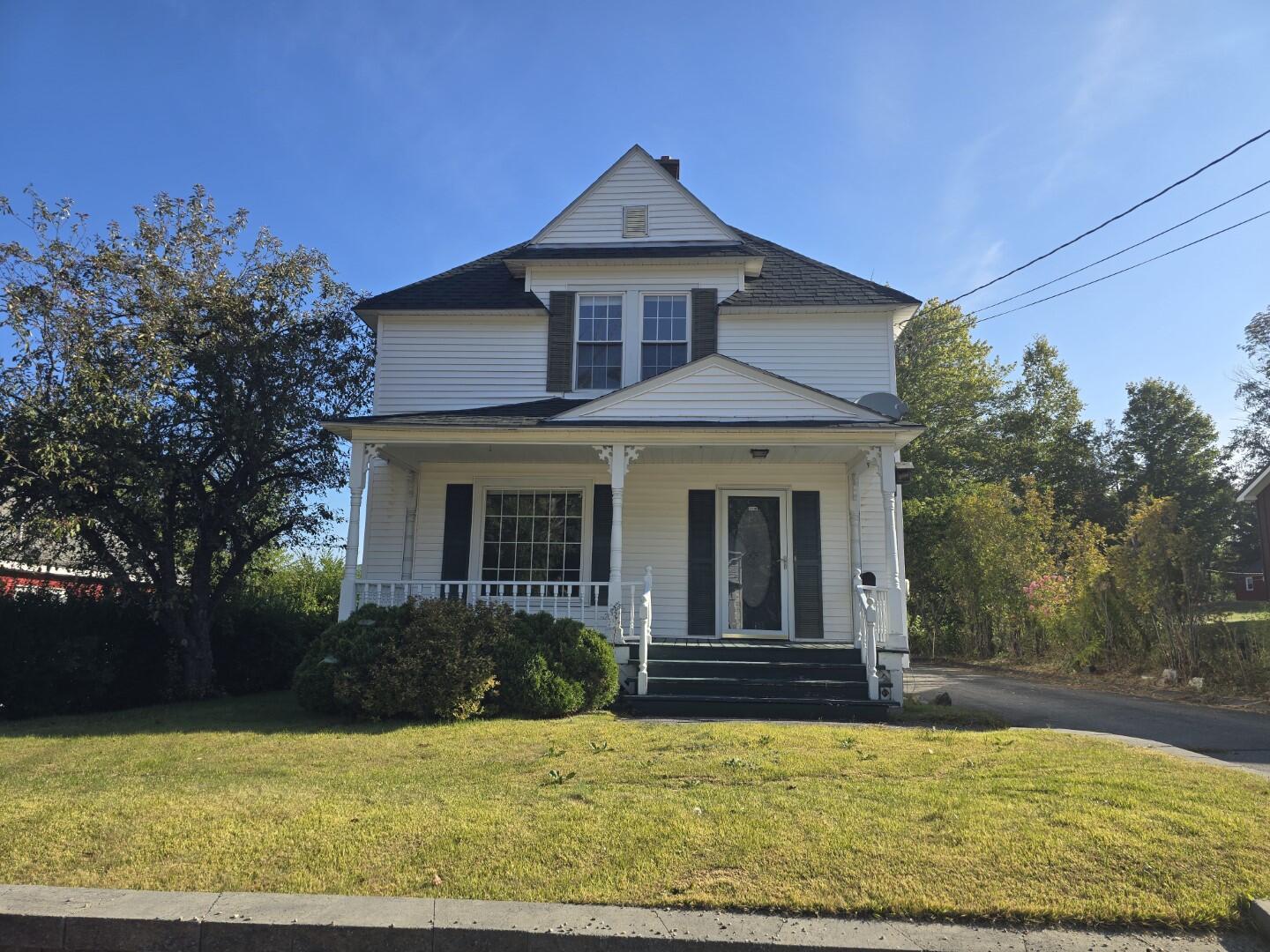 604 Franklin Street Rumford ME 04276