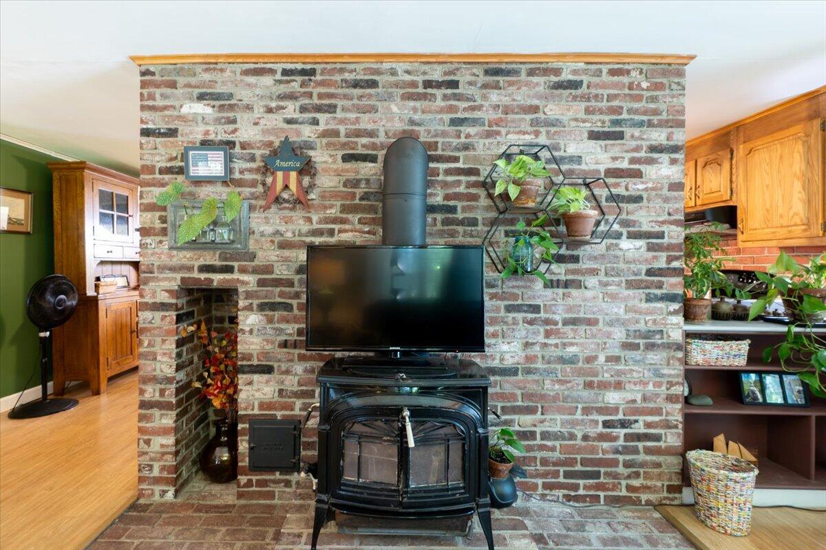 180 Mistic Avenue Rockport ME 04856