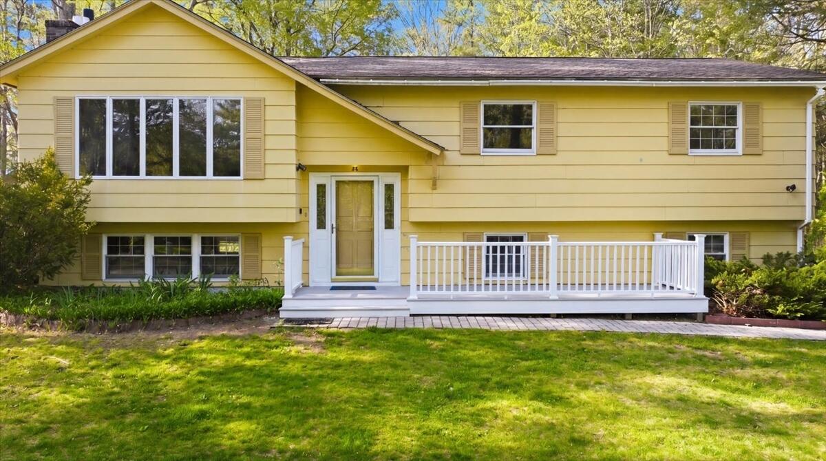 25 Forbes Lane Windham ME 04062