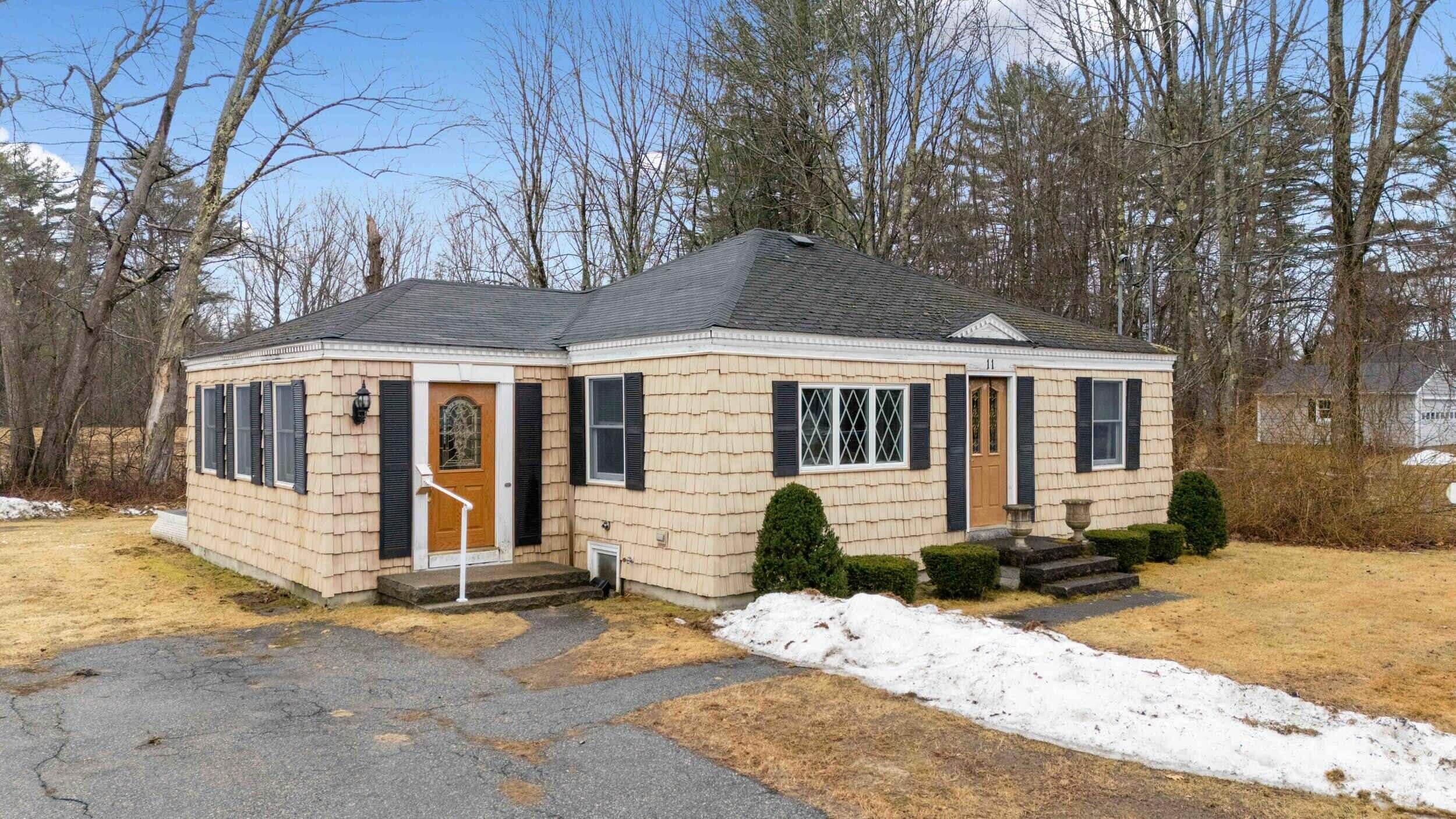 11 Stone Street Saco ME 04072