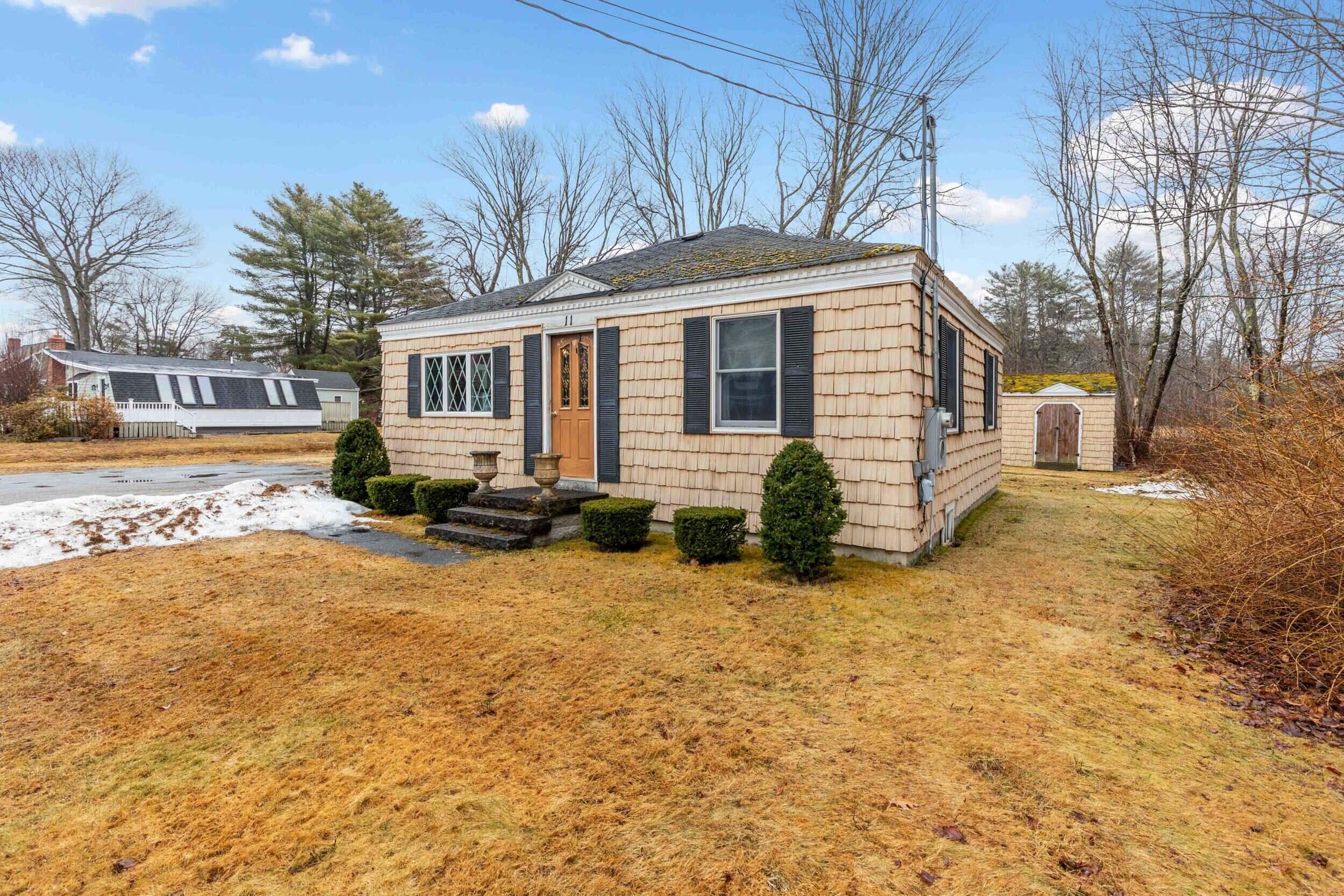 11 Stone Street Saco ME 04072