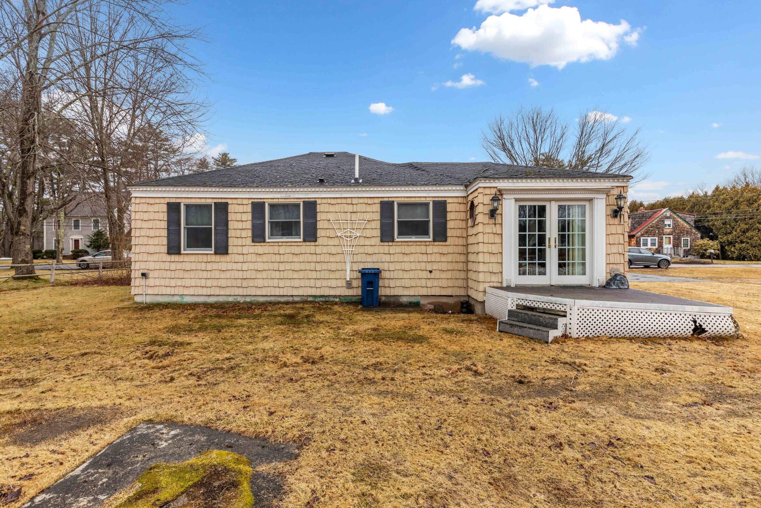 11 Stone Street Saco ME 04072