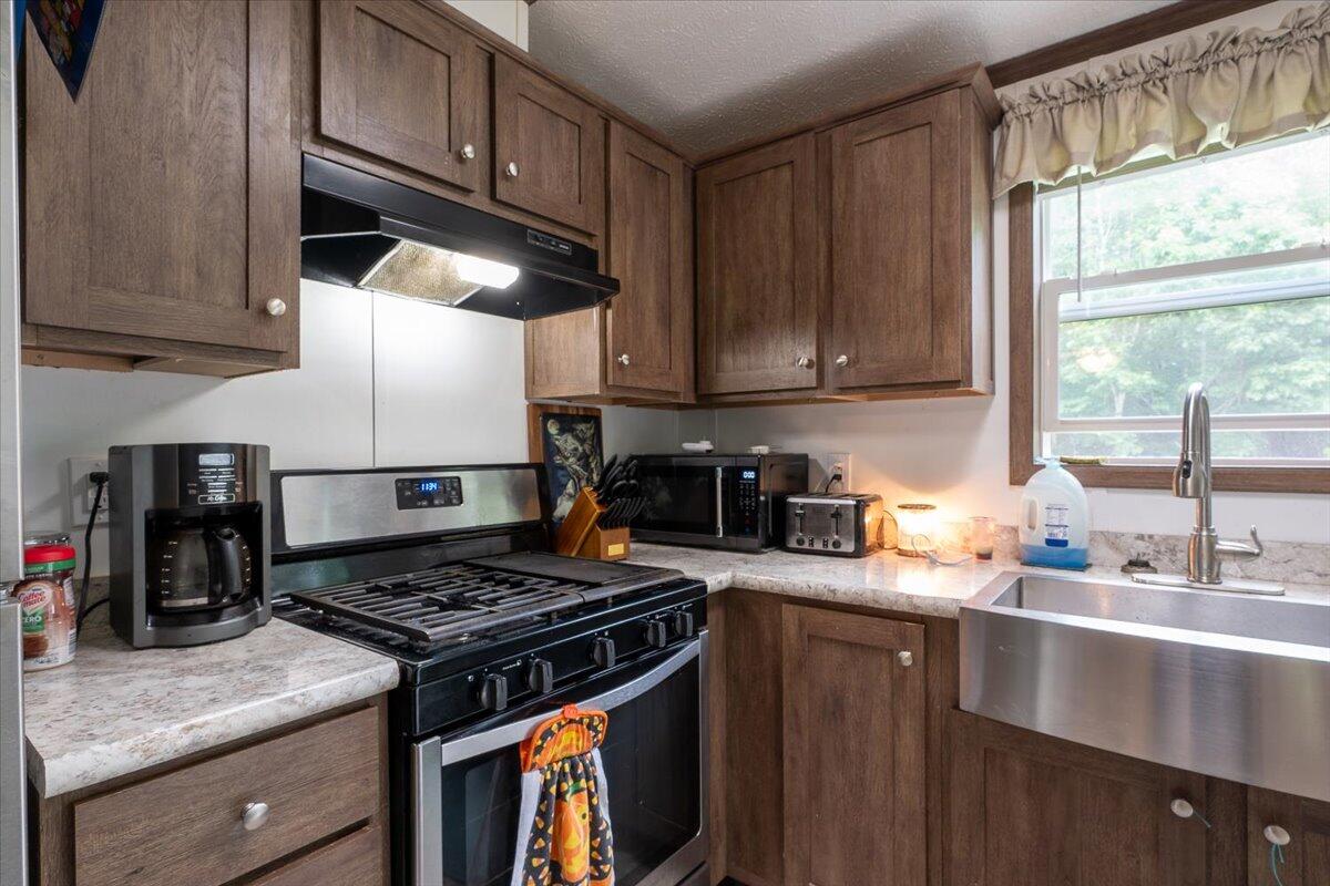 143 Graylock Road Warren ME 04864