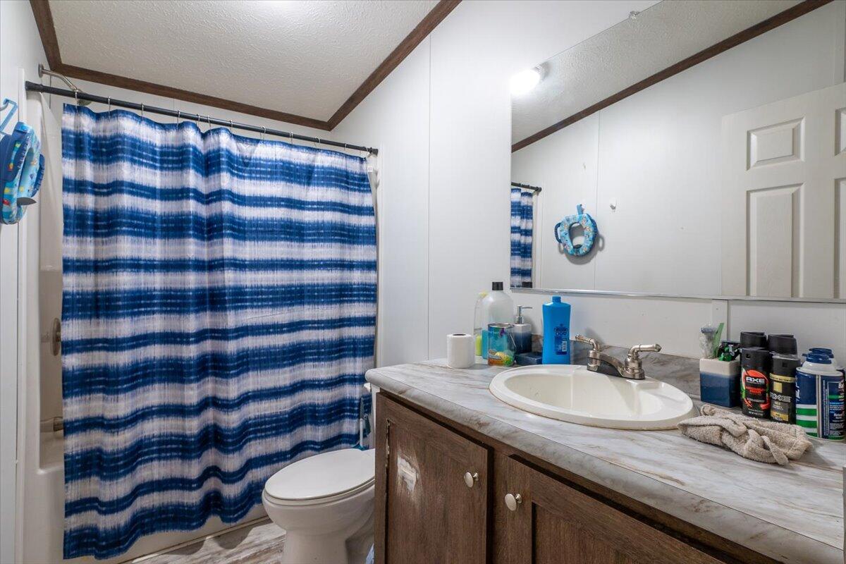 143 Graylock Road Warren ME 04864