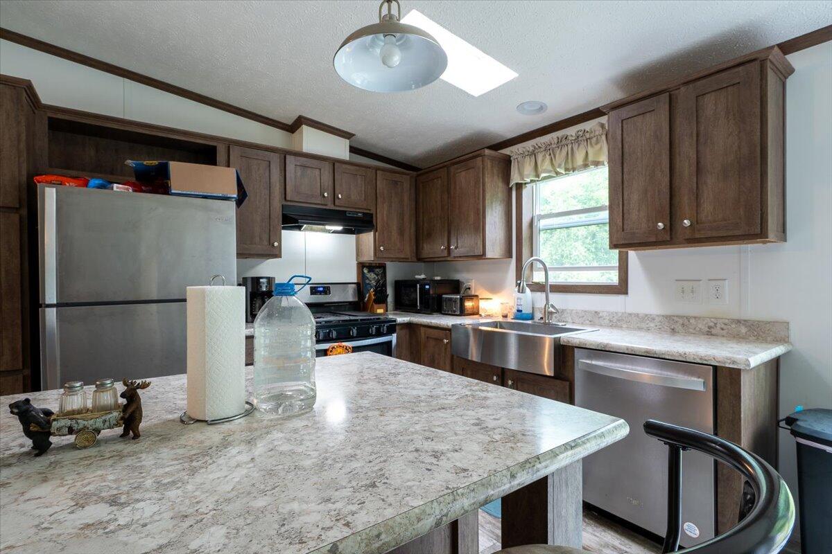 143 Graylock Road Warren ME 04864