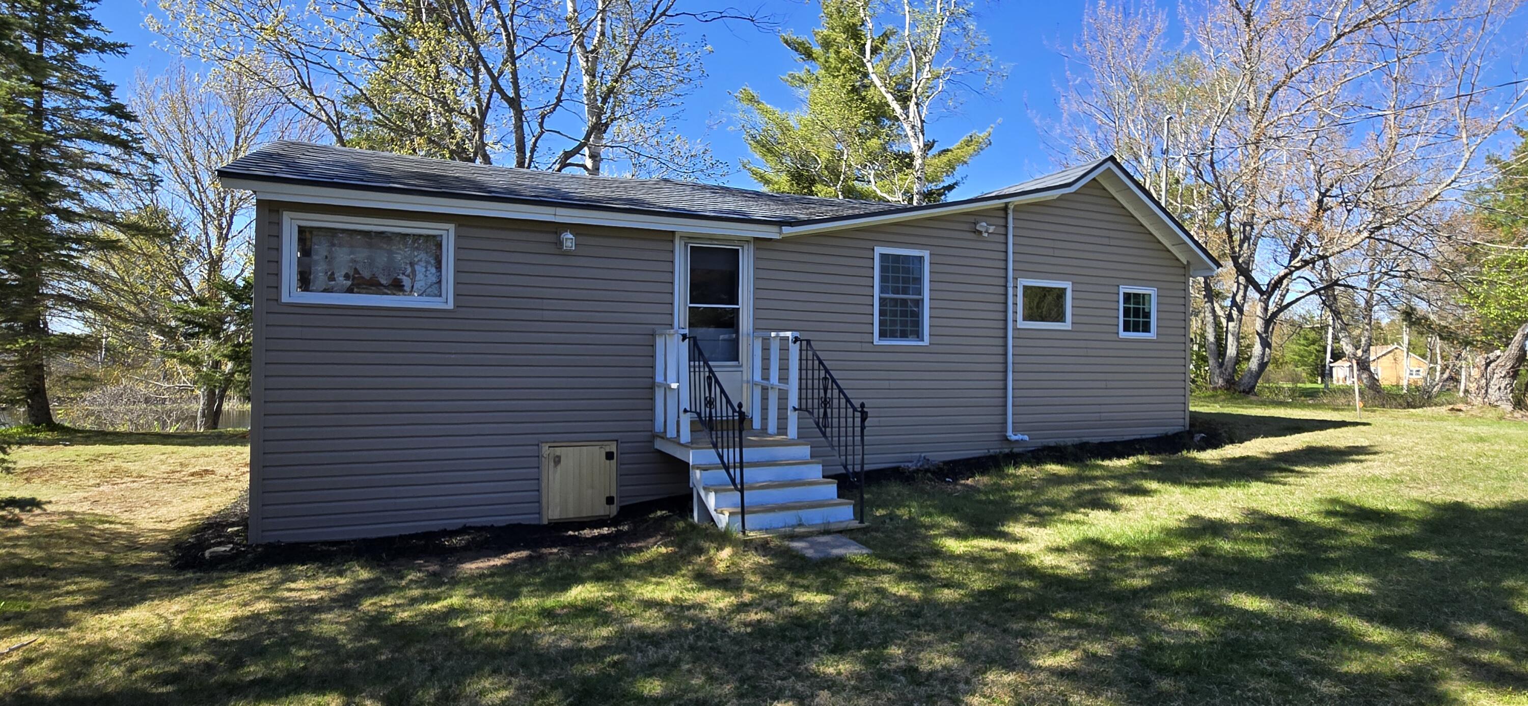 19 Sunset Lane Cross Lake Twp ME 04779