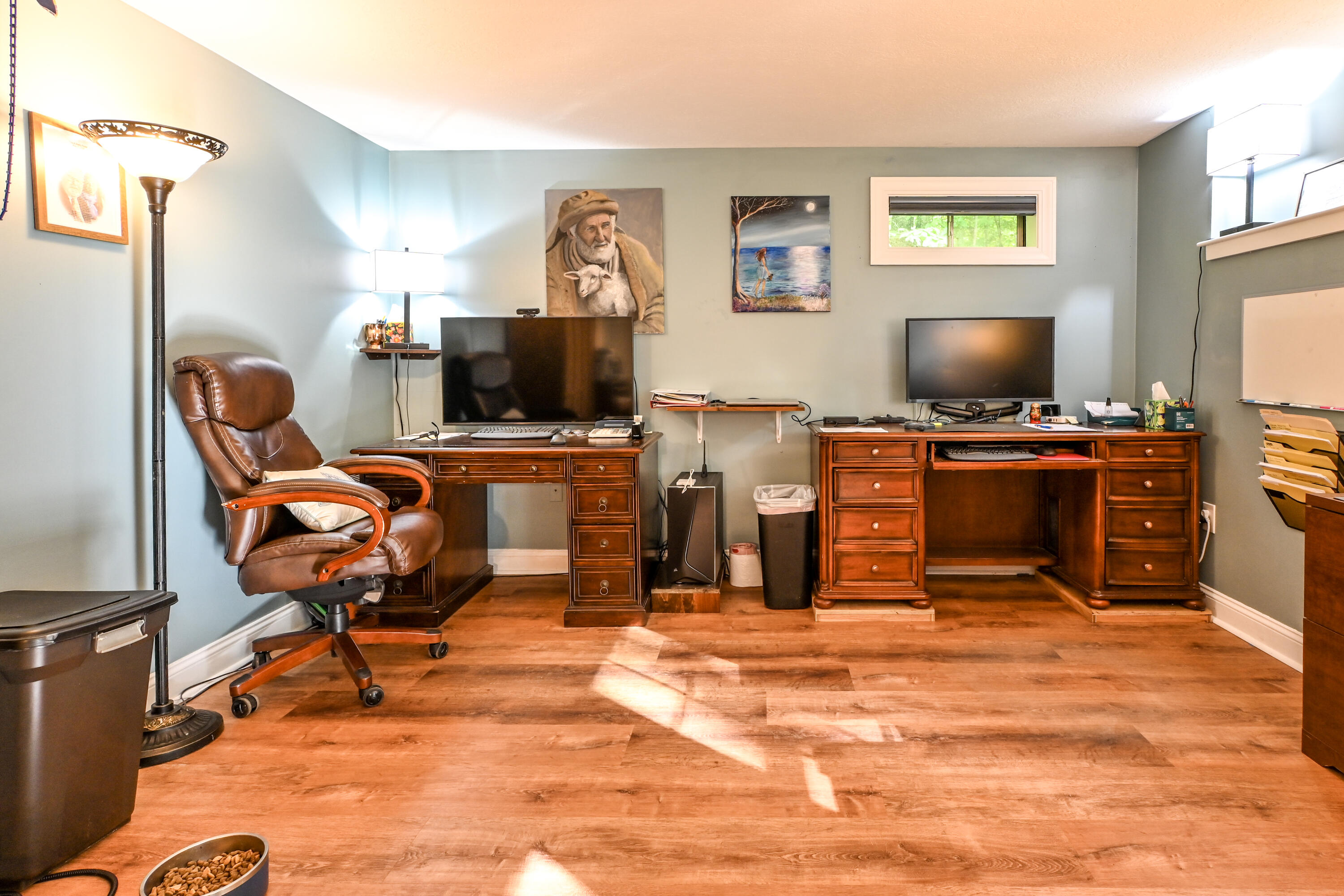 22 Eisenhower Court Naples ME 04055
