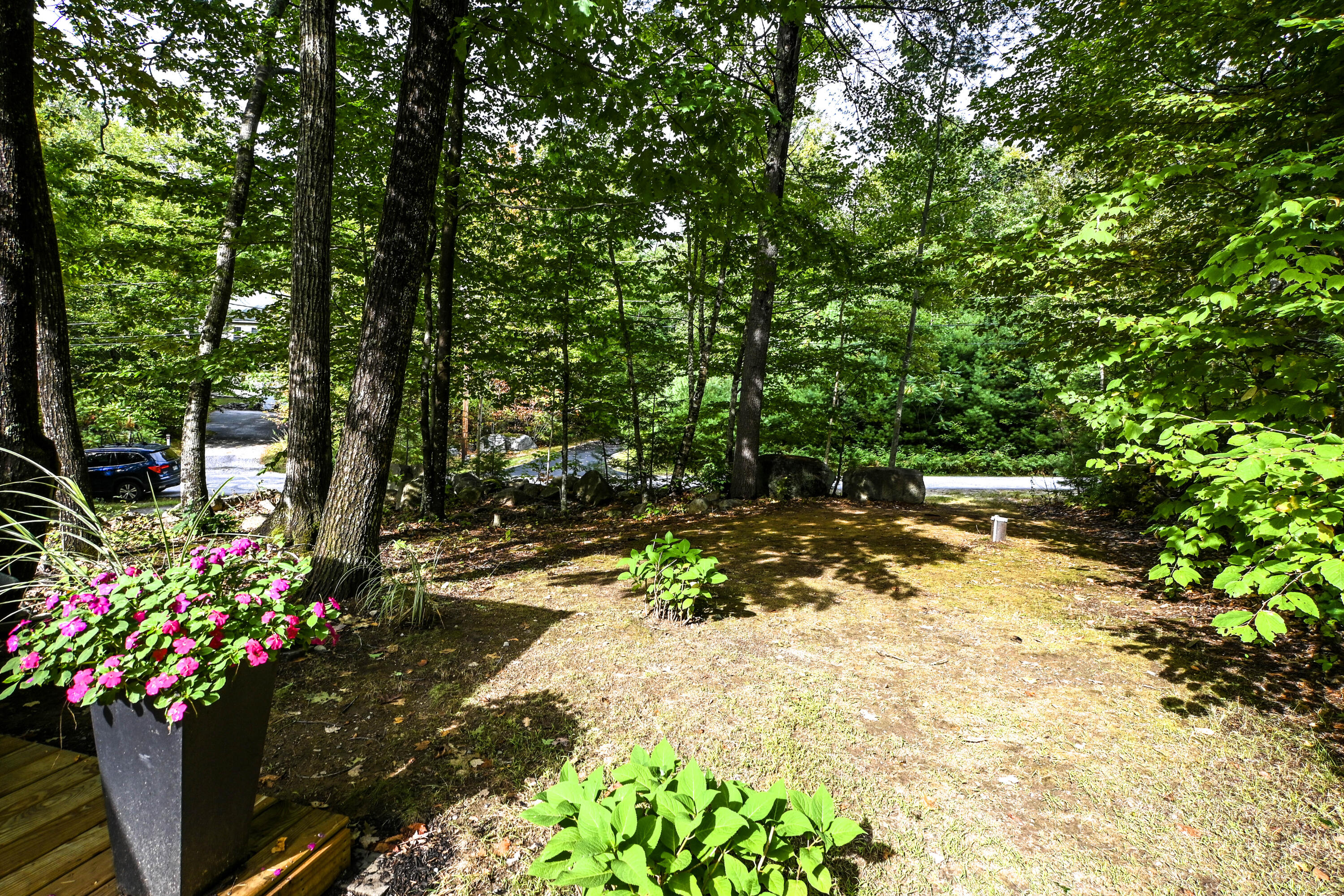 22 Eisenhower Court Naples ME 04055