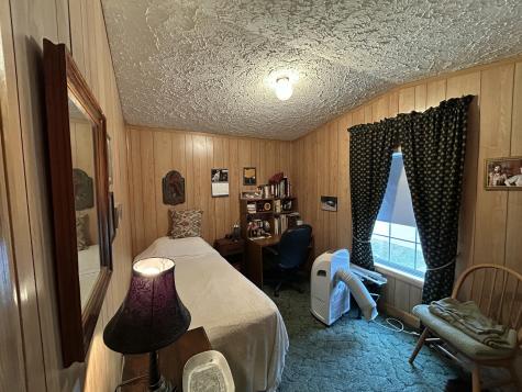 7 Oxbow Drive Lewiston ME 04240