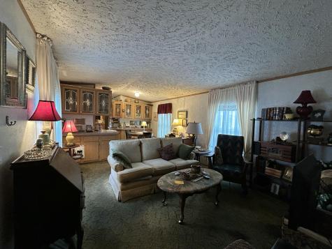 7 Oxbow Drive Lewiston ME 04240