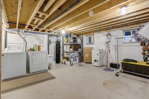 28 Colony Lane Bridgton ME 04009