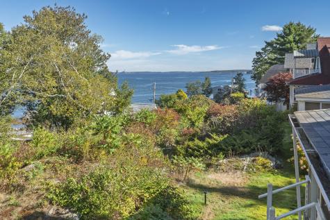 20 Evergreen Landing Portland ME 04108