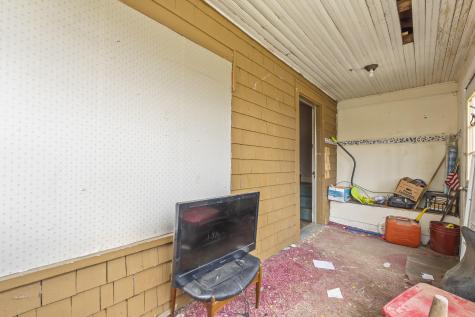 24 Park Avenue Auburn ME 04210