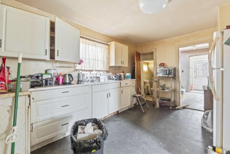 24 Park Avenue Auburn ME 04210
