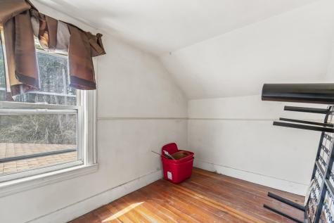 24 Park Avenue Auburn ME 04210