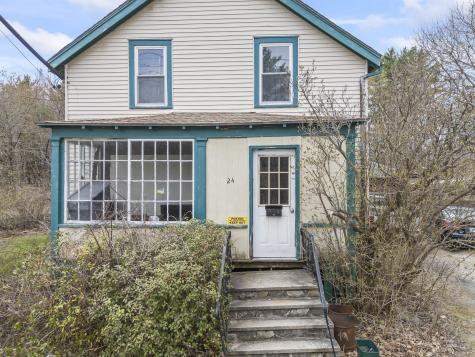 24 Park Avenue Auburn ME 04210