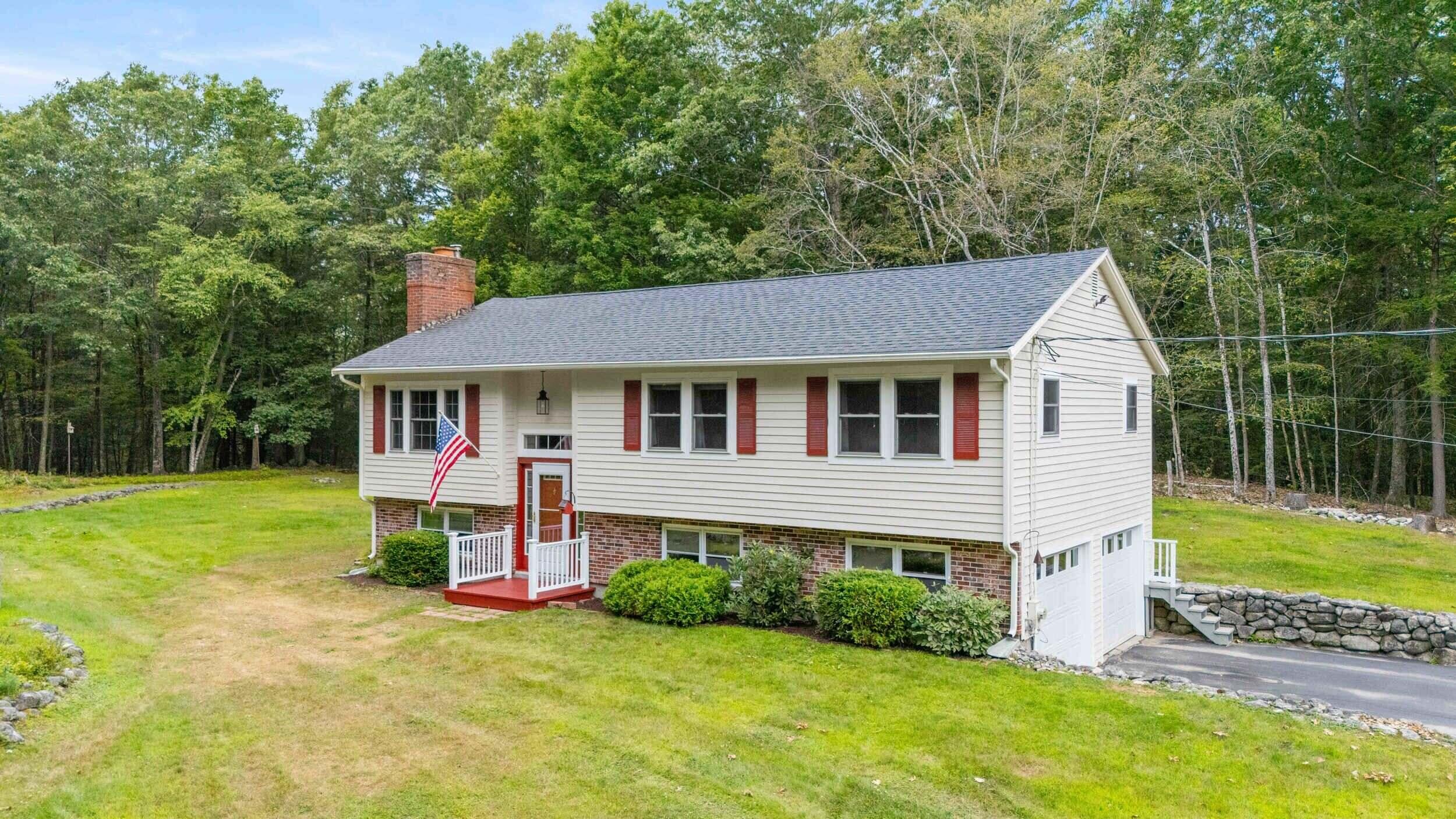 28 Beech Road Standish ME 04084