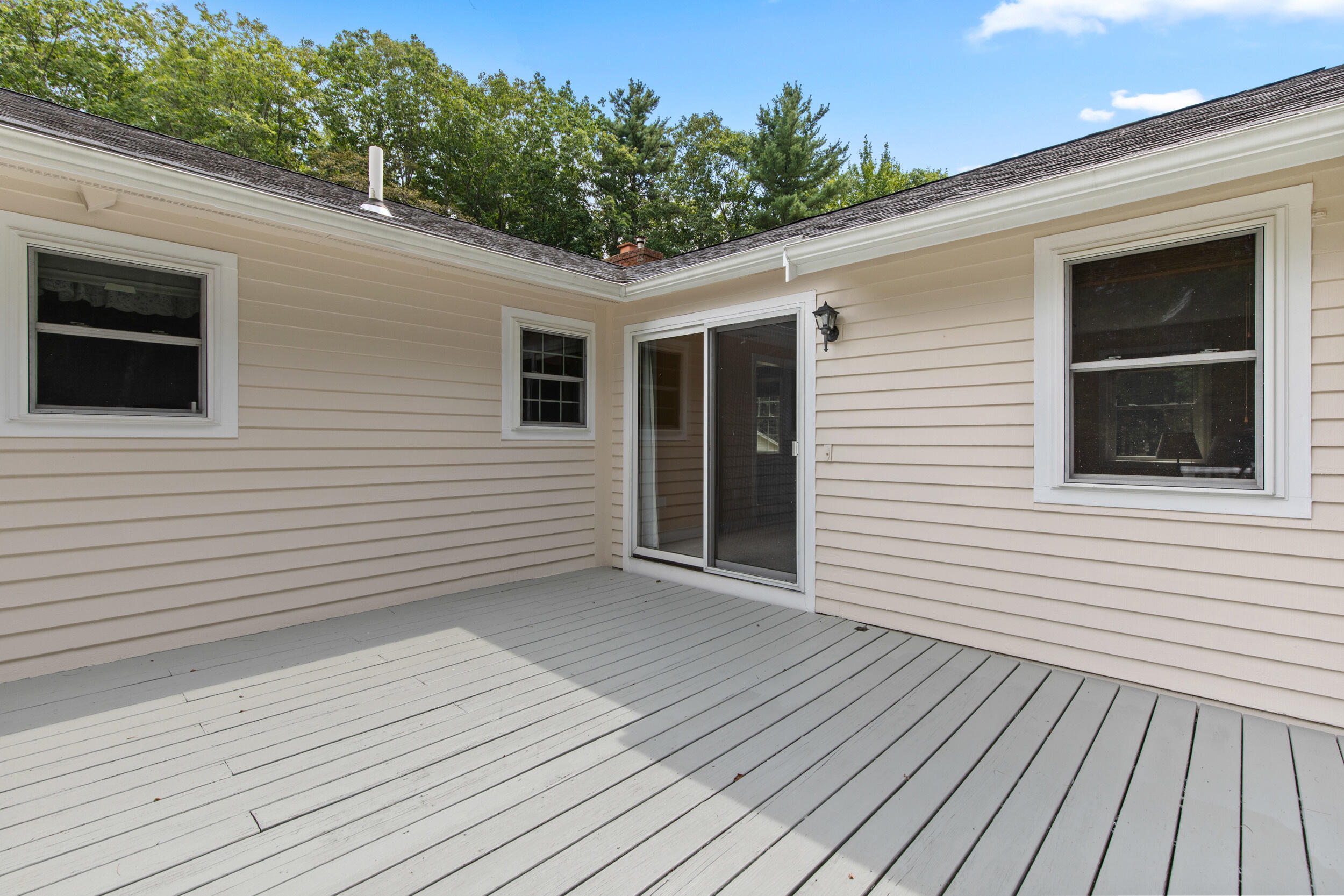 28 Beech Road Standish ME 04084