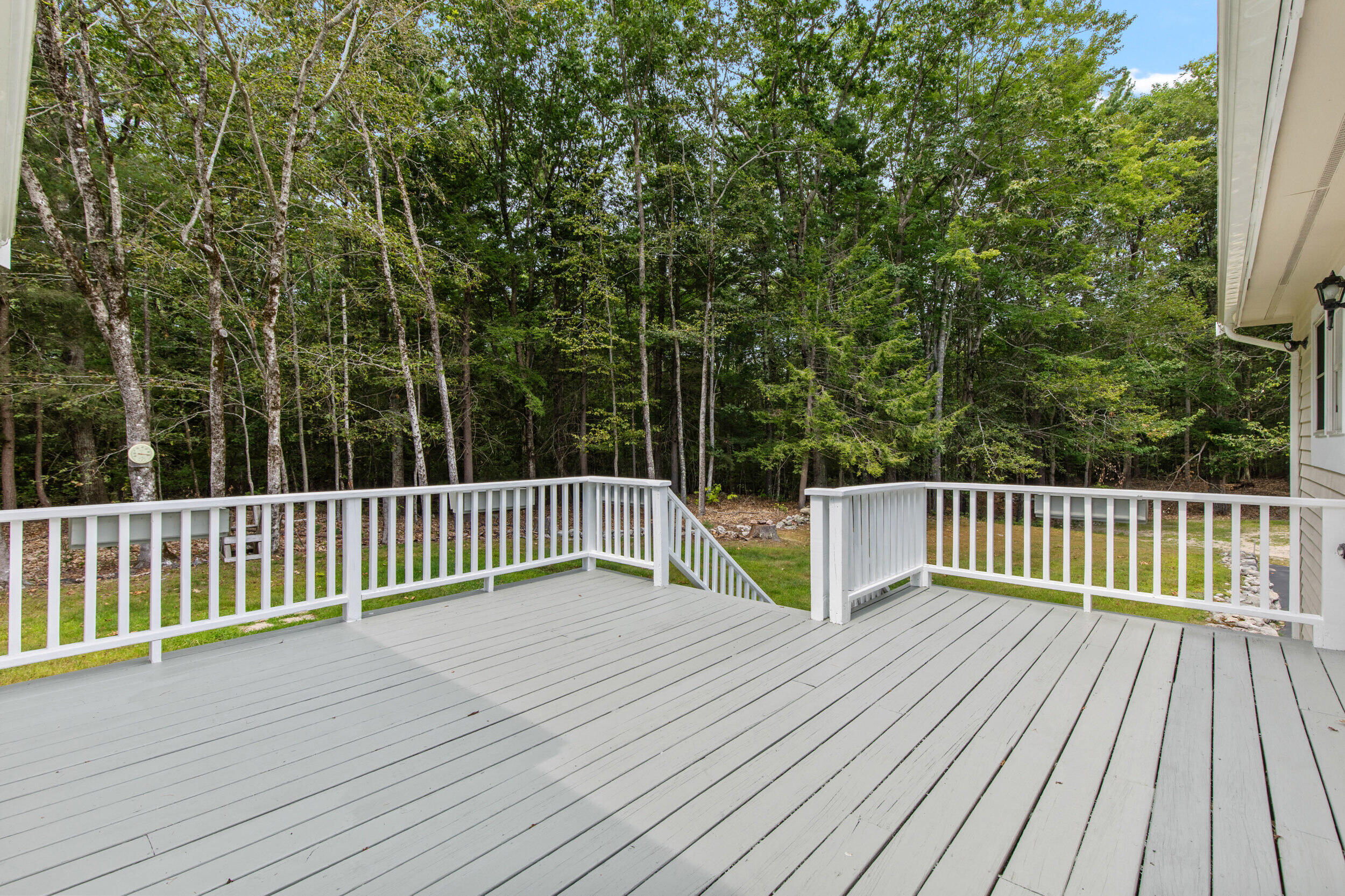 28 Beech Road Standish ME 04084