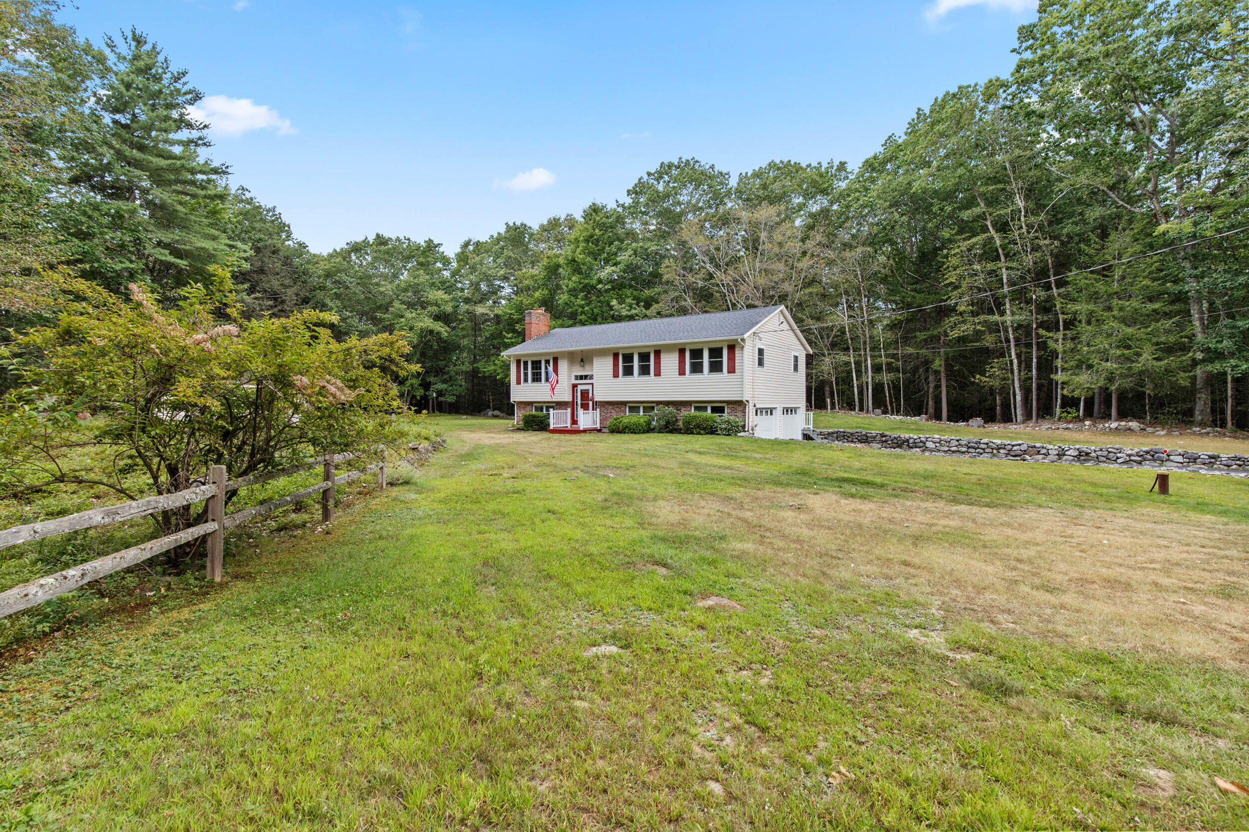 28 Beech Road Standish ME 04084