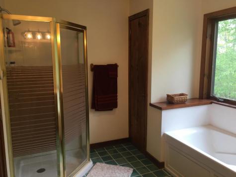 906 Clarry Hill Road Union ME 04862