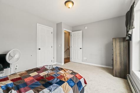 8 S Town Farm Road Oxford ME 04270