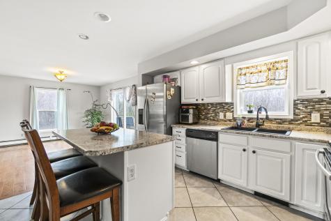 8 S Town Farm Road Oxford ME 04270