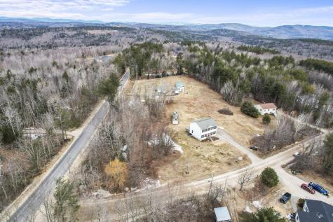 8 S Town Farm Road Oxford ME 04270