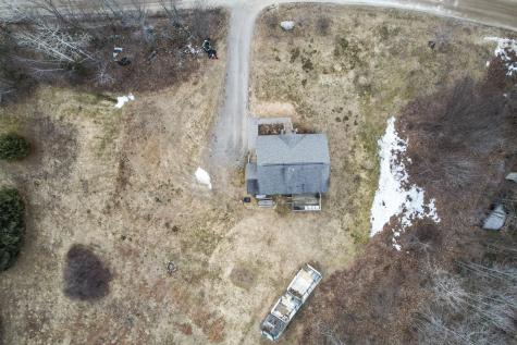 8 S Town Farm Road Oxford ME 04270