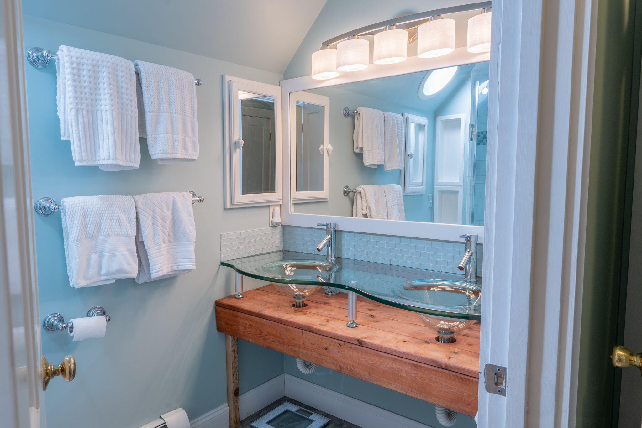 338 Foreside Road Falmouth ME 04105