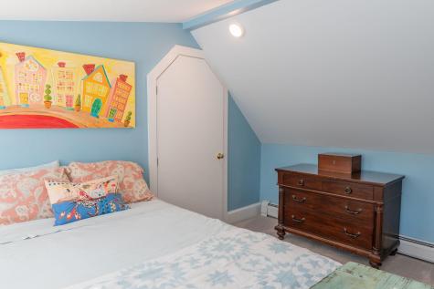 338 Foreside Road Falmouth ME 04105