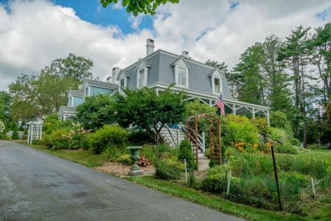 338 Foreside Road Falmouth ME 04105