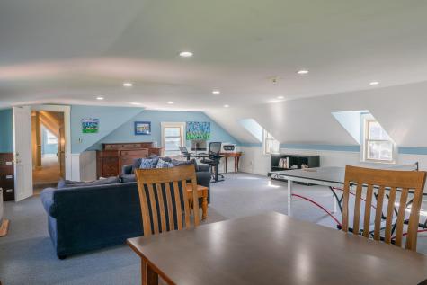 338 Foreside Road Falmouth ME 04105