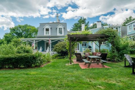 338 Foreside Road Falmouth ME 04105