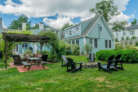 338 Foreside Road Falmouth ME 04105