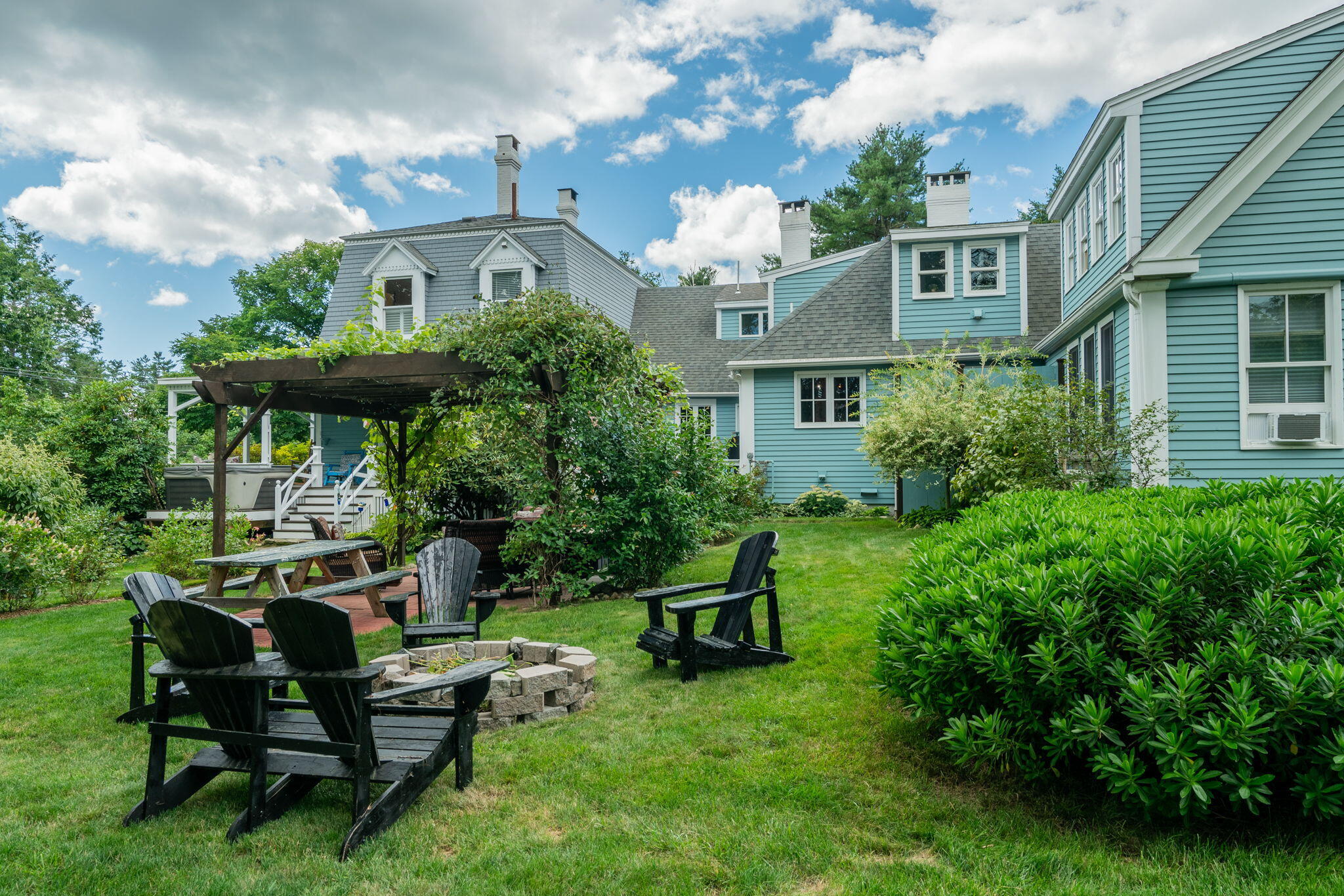 338 Foreside Road Falmouth ME 04105