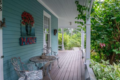 338 Foreside Road Falmouth ME 04105